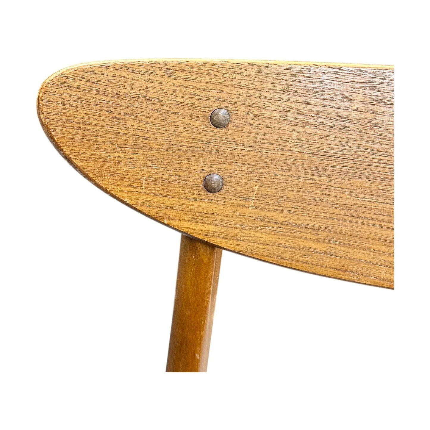 Spisestol, trefarget, skinnsete