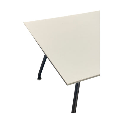 Sofabord Fora Form, hvit, 140x70x50 cm