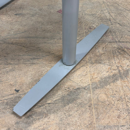 Elektrisk hev/senk skrivebord med helt ny bordplate, 200x80