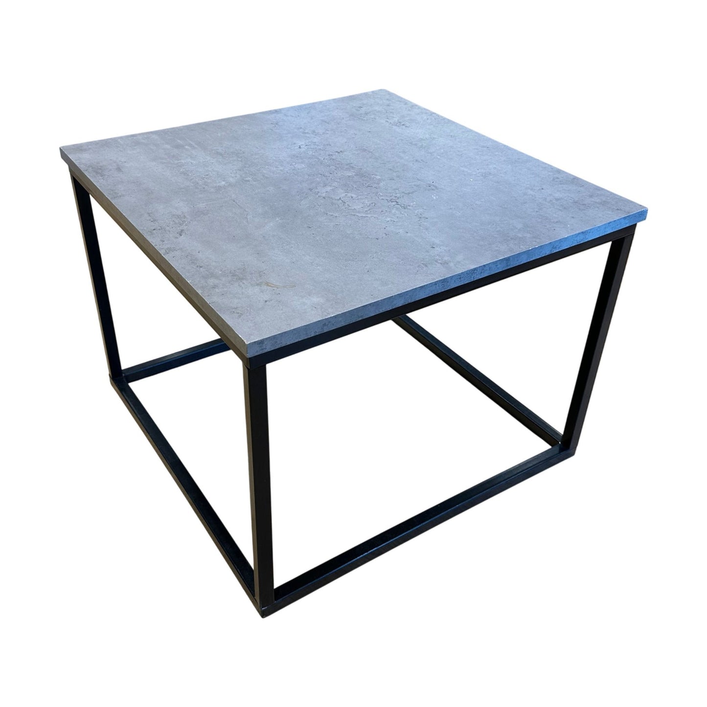 Sidebord fra JYSK, imitert betong, 60x60 cm