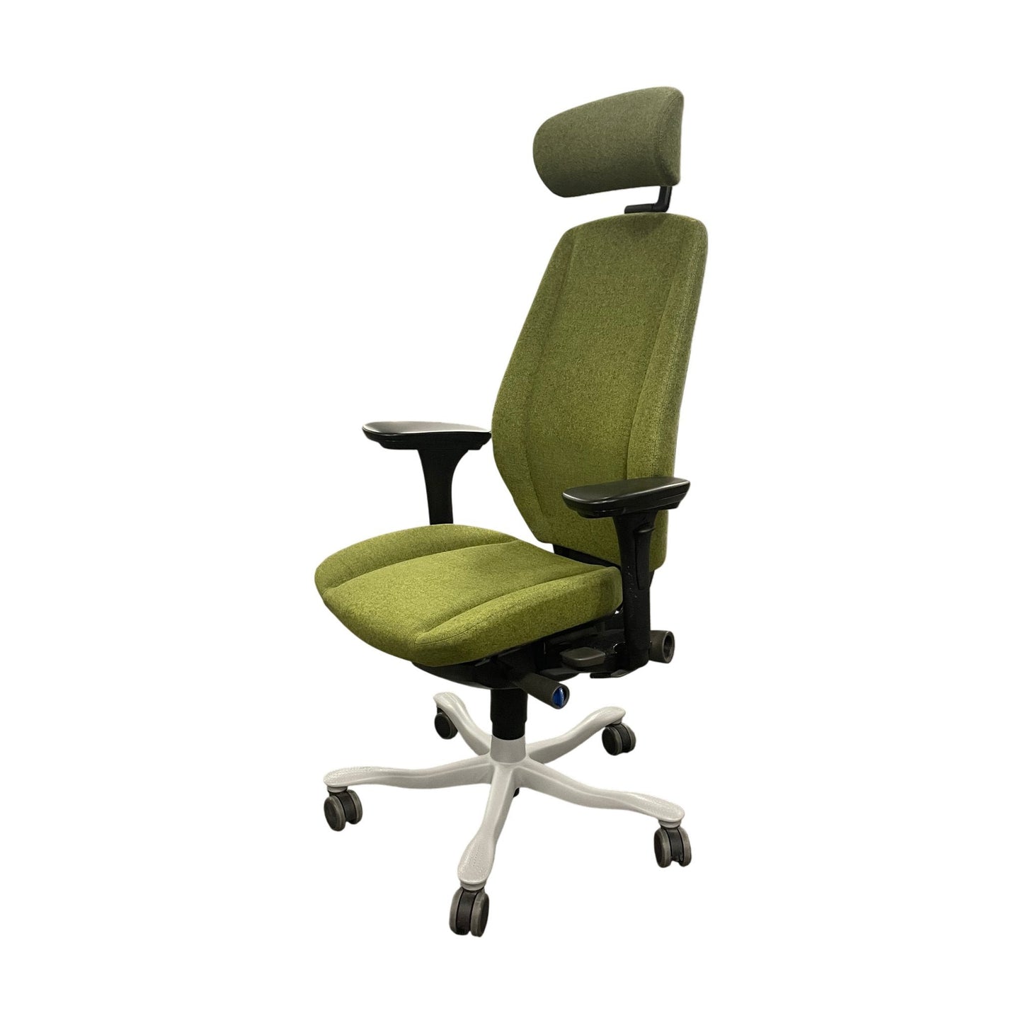 Kontorstol fra Kinnarps, modell 9000, mosegrønn