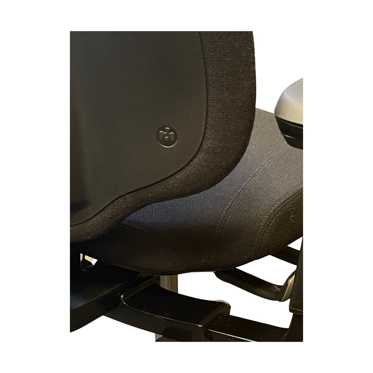 Mereo 220 kontorstol fra RH, svart