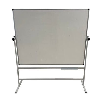 Whiteboard på stativ