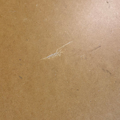 Sittebenk i tre, valcromat