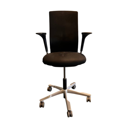 Kontorstol fra HÅG FUTU, svart