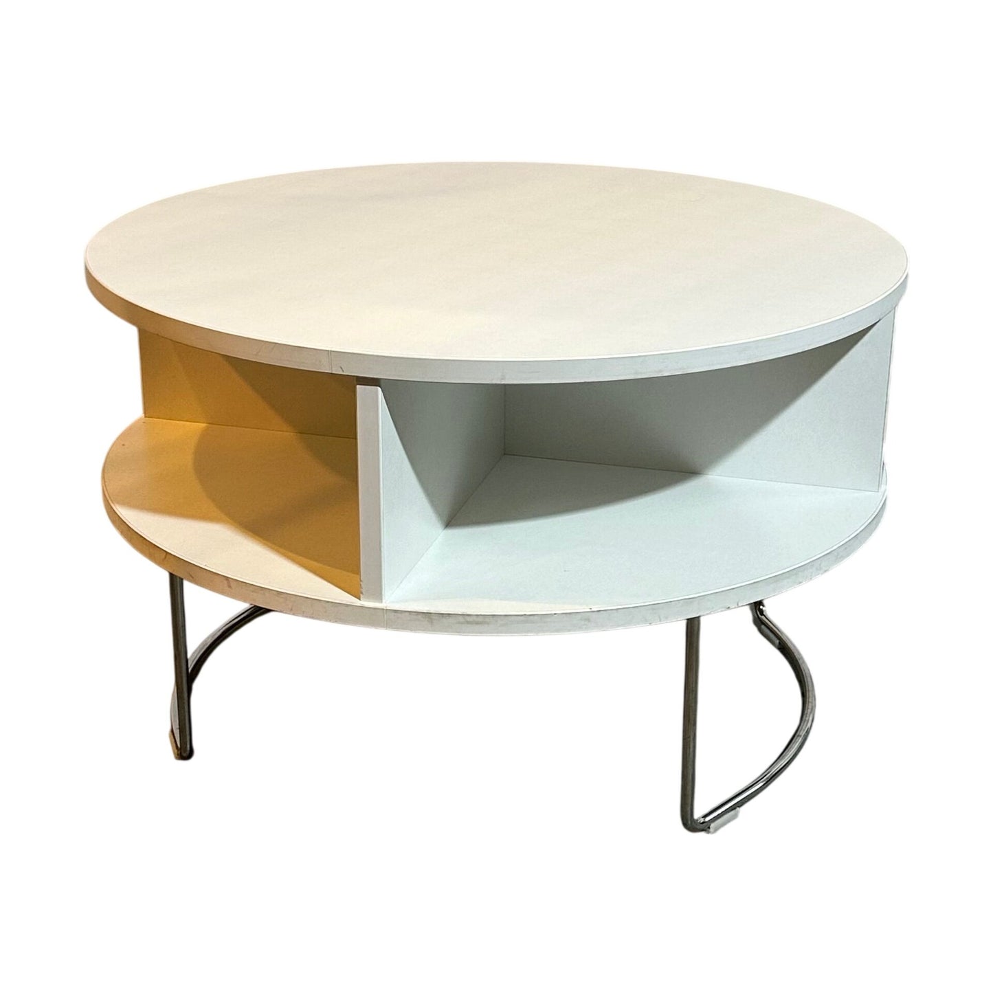 Pivot sidebord fra VAD, hvit, Ø67 cm, h43 cm