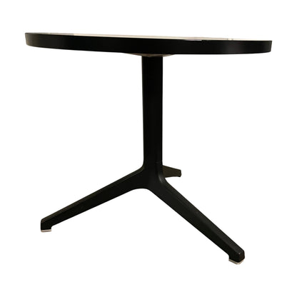 Ypsilon loungebord fra Pedrali, sort/hvitt