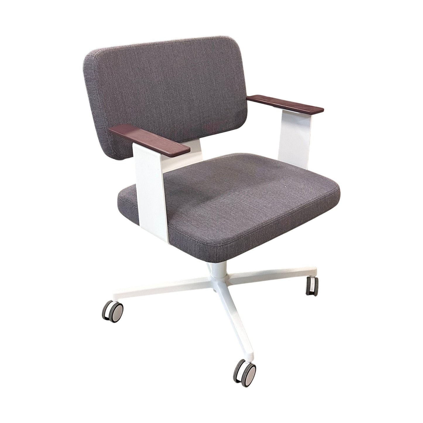 Grand møteromsstol fra Horreds, utmerket tilstand