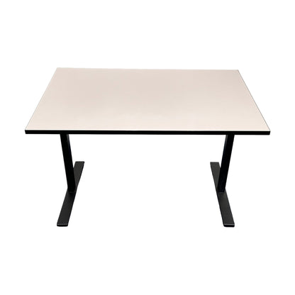 Manuelt hev/senk skrivebord fra Edsbyn, 120x80 cm, hvit