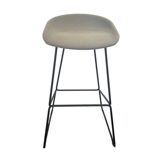 About a stool barstol fra HAY, grå, 76 cm høy