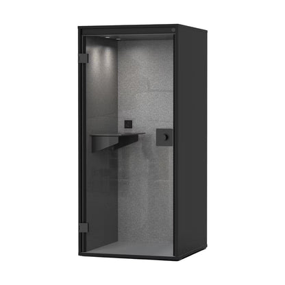 Focus stillerom fra Berlin Acoustics – svart, 970x990x215 cm