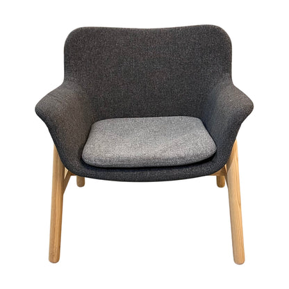 Vedbo lenestol fra IKEA, grå