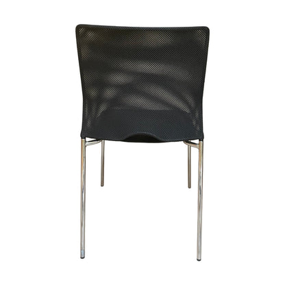 Cosmos møteromsstol fra Lammhults, svart, stablebar