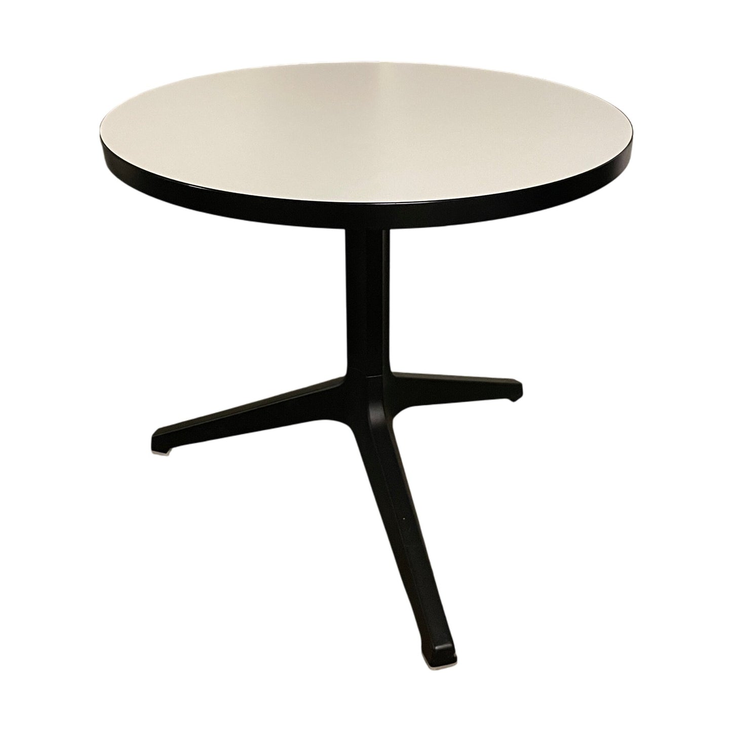 Ypsilon loungebord fra Pedrali, sort/hvitt