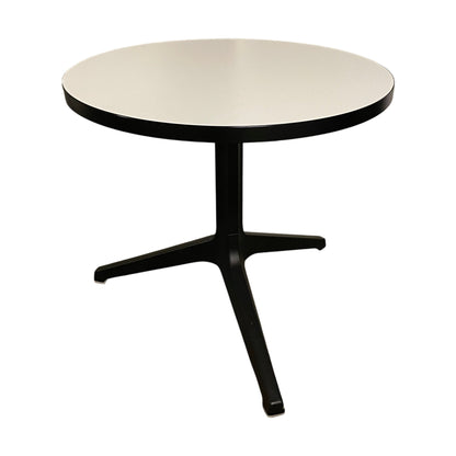 Ypsilon loungebord fra Pedrali, sort/hvitt