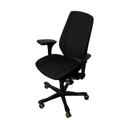Kinnarps Synchrone 9000 kontorstol, helsort