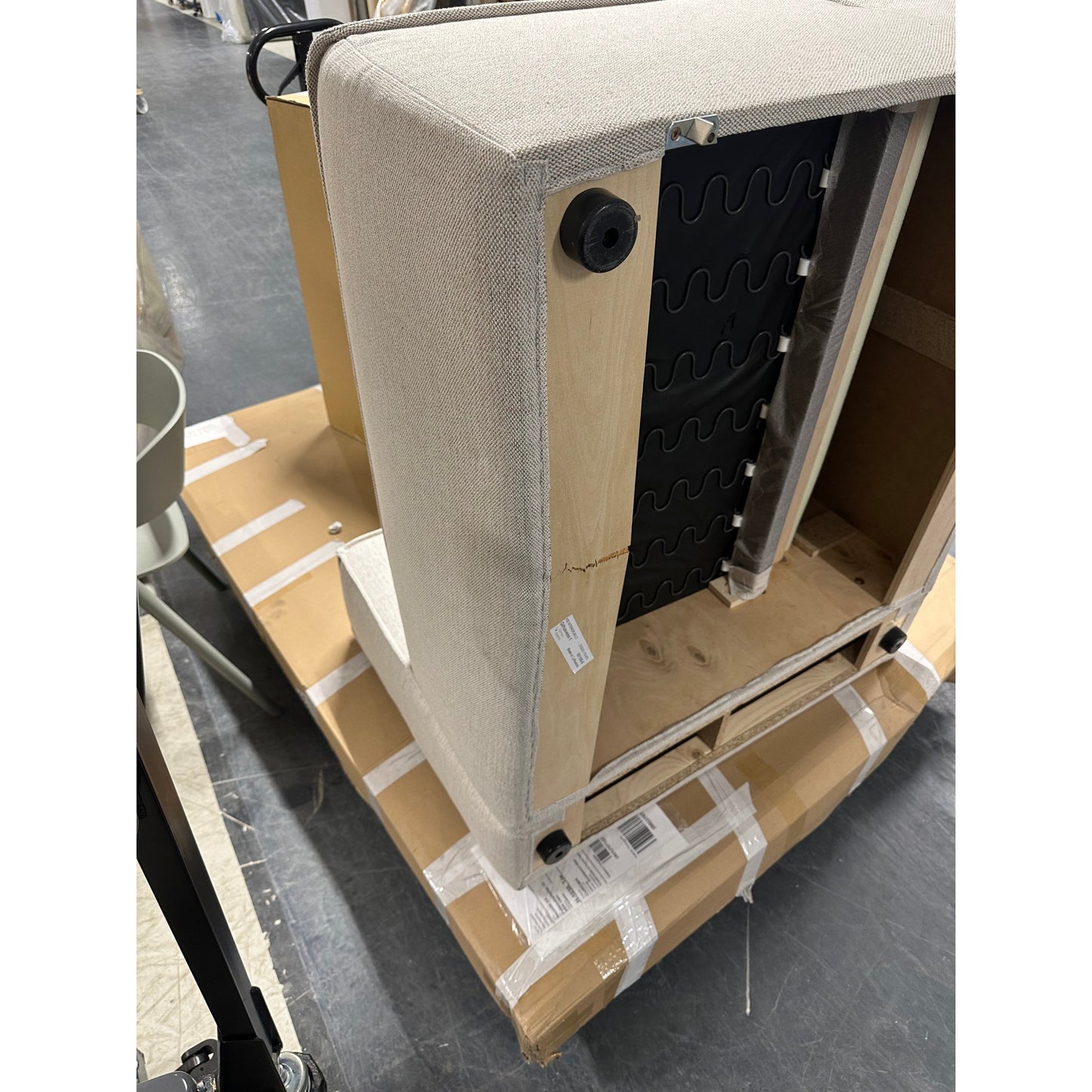 Isa sofagruppe 1,5-seter med armlene venstre fra Kid, beige