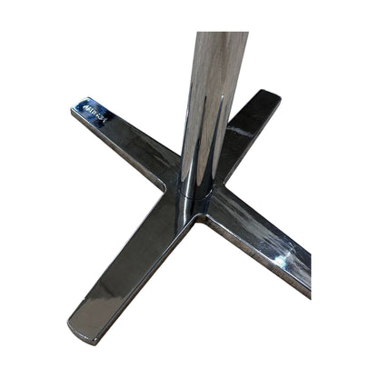 Barbord fra Materia, 108 cm høy