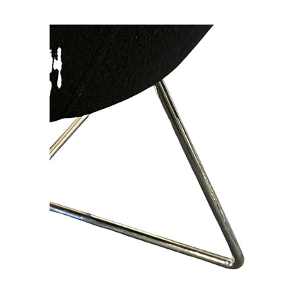 Frigaard loungestol, sort med krom ben