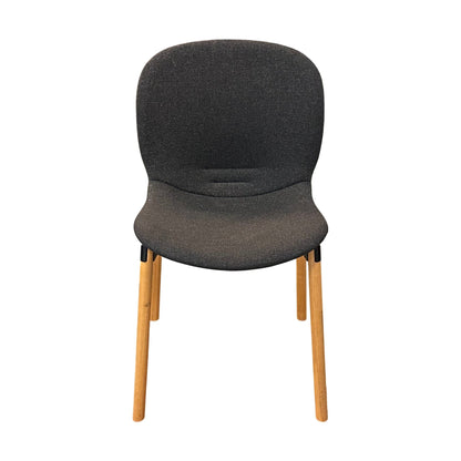 Noor møteromsstol fra RBM, treben, grå