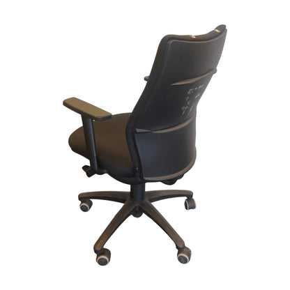 Kontorstol Vela, svart m/ armlener