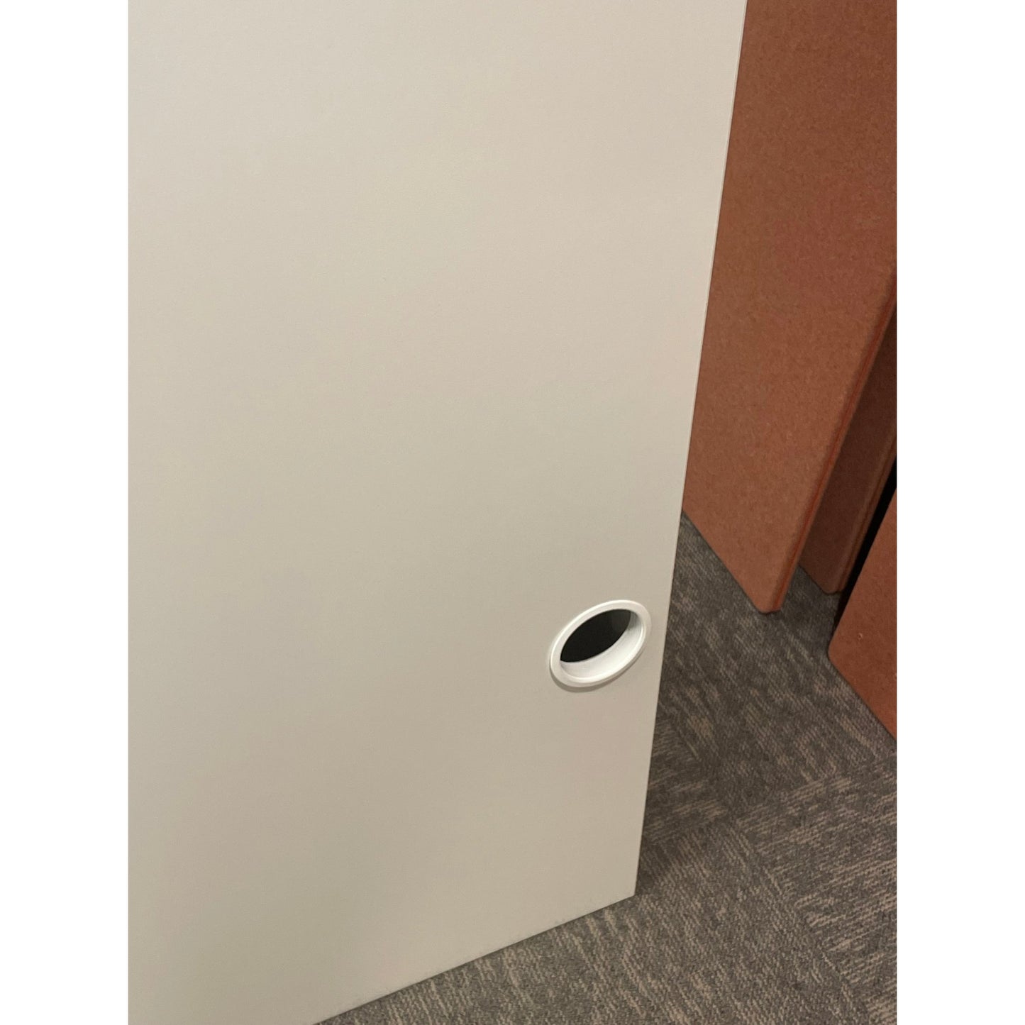 Tårnskap fra Aarsland, dobbel åpning, trefarget