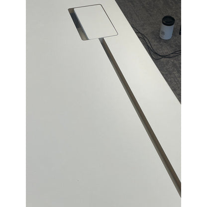 Astro elektrisk hev/senk skrivebord fra Svenheim, hvit laminat, 120x80 cm