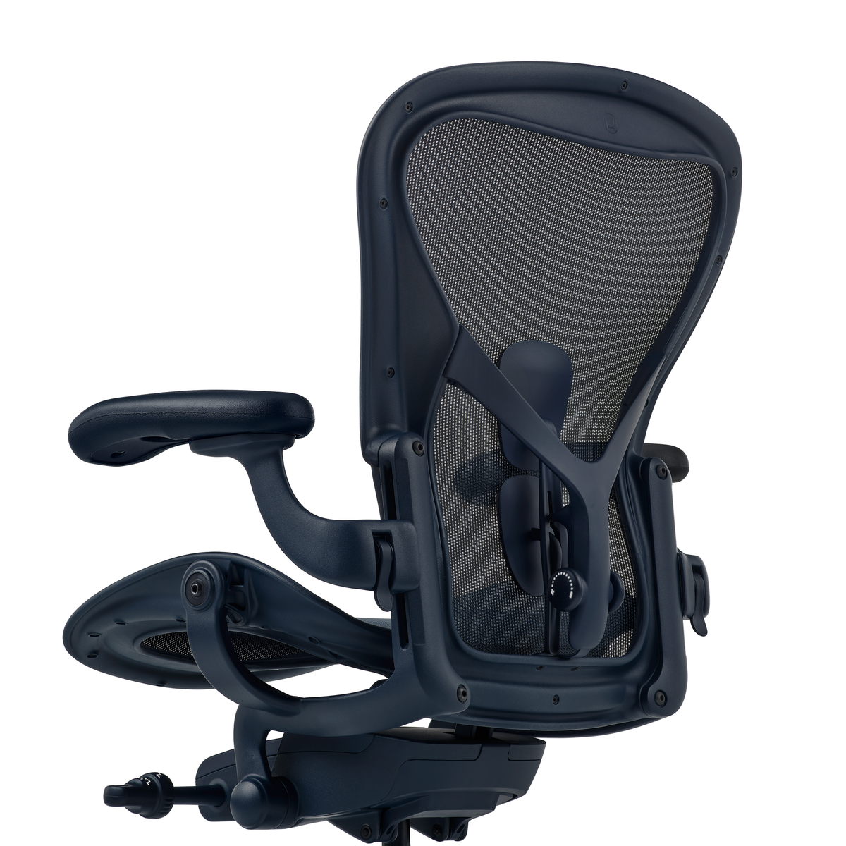 Aeron Remastered kontorstol fra Herman Miller, Nightfall – str. B