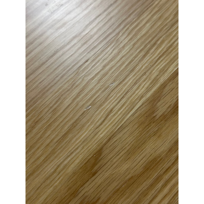 Carno spisebord fra A-Møbler, 120x120 cm, eik