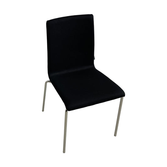 Møtestoler fra Narbutas, stabelbar