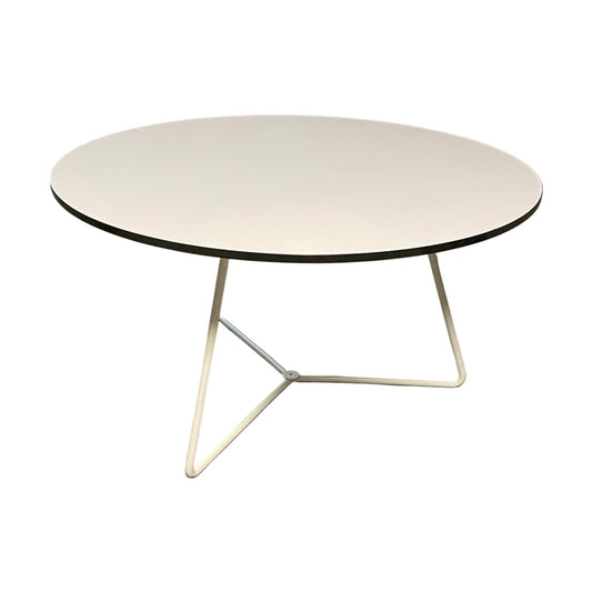 Pedrali Ypsilon hvitt kaffebord, hvitt understell, diameter 60 cm