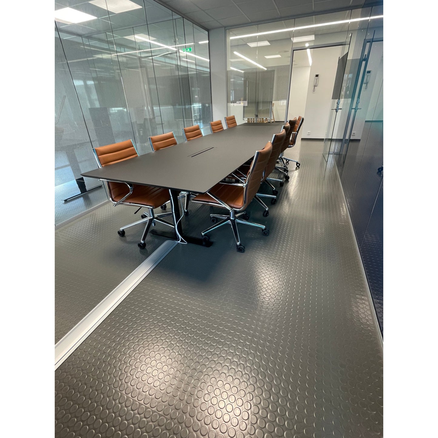 Møtebord fra Edsbyn, sort MDF, 400x110 cm