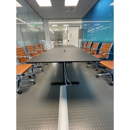 Møtebord fra Edsbyn, sort MDF, 400x110 cm