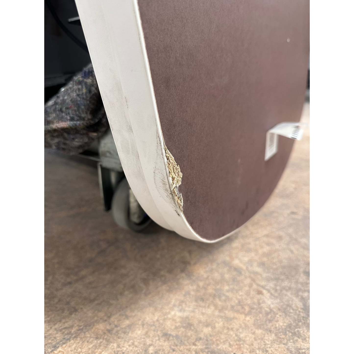 Møtebord fra Kinnarps, hvit laminat, 280x120 cm