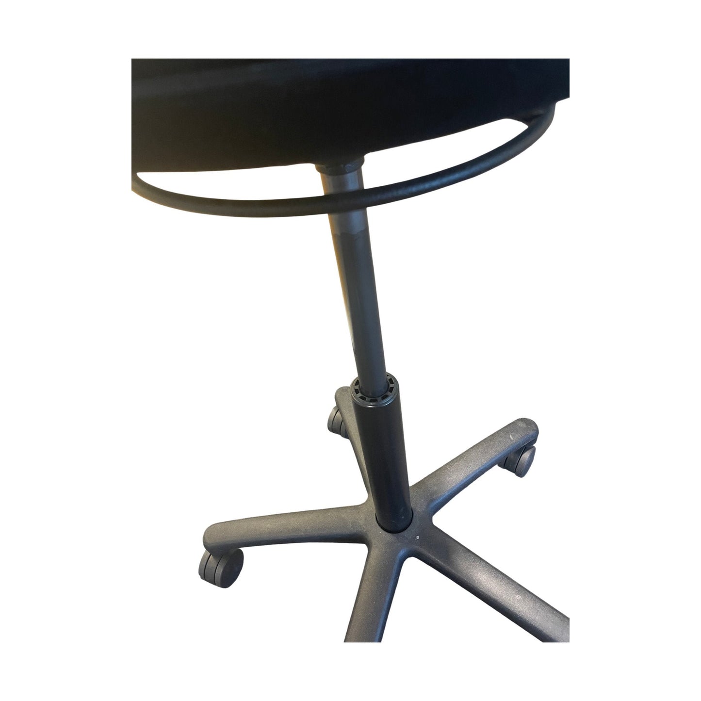 Joi studio kontor krakk fra Savo