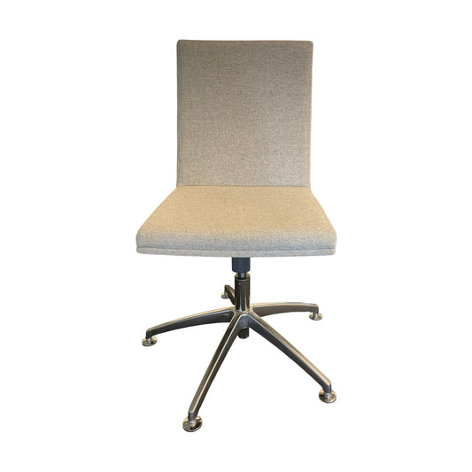 Graf møteromsstol fra EFG, grå