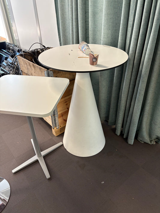 Ståbord hvitt