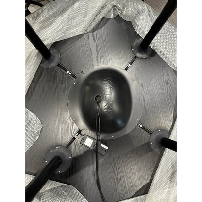 Møtebord fra Materia med el hev/senk, 200Ø i svart