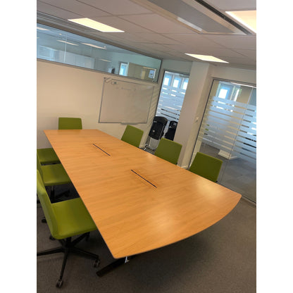 Møteromsbord i oljet eik fra Horreds, 300x200/100 cm