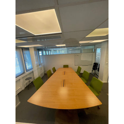 Møteromsbord i oljet eik fra Horreds, 300x200/100 cm