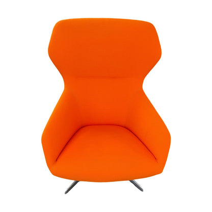 Ray Lounge 9241 lenestol fra Brunner i oransje, designet av Jehs + Laub