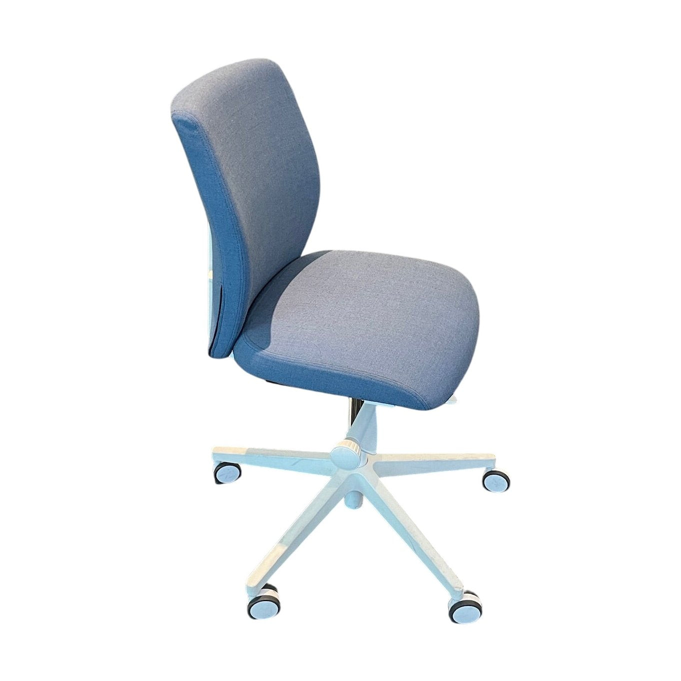 SAVO Soul kontorstol fra SAVO, lys blå stoff