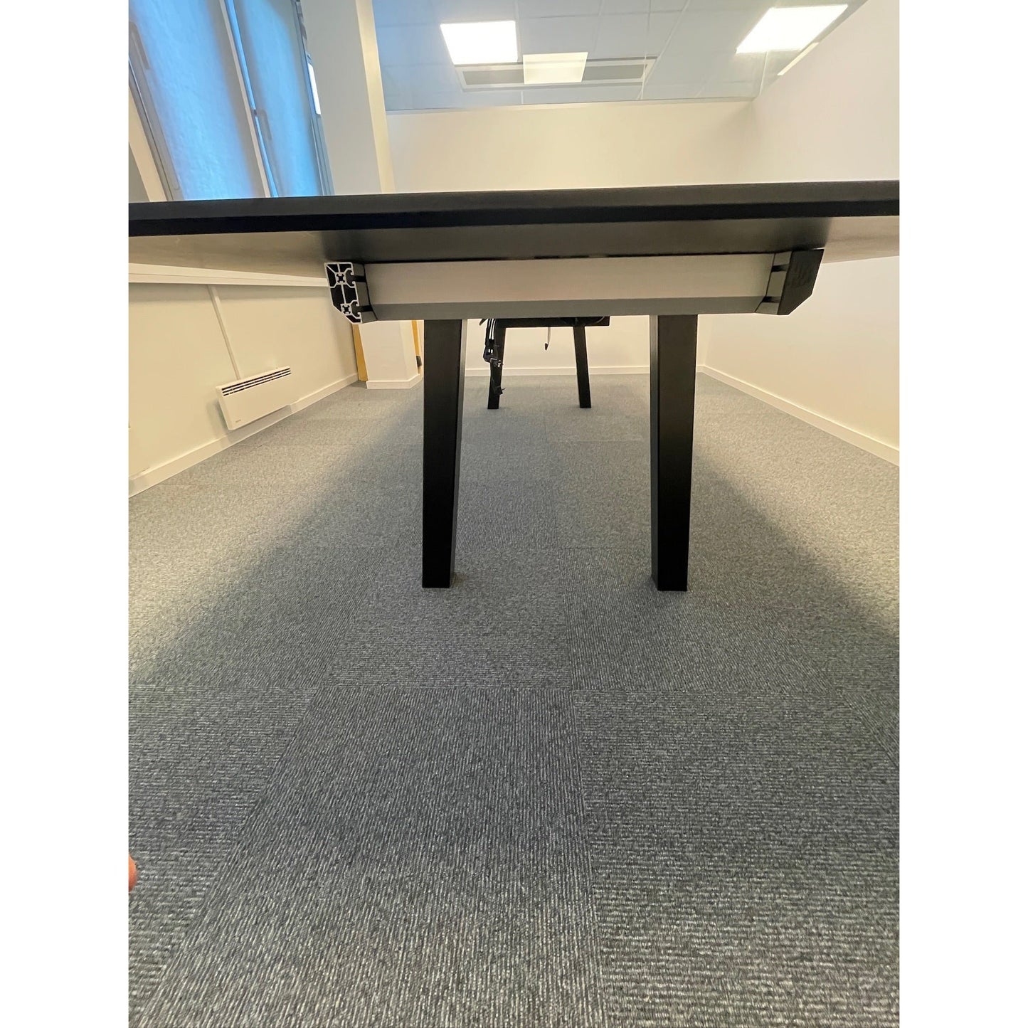 Konferansebord i sortbeiset eik Horreds VX-serie, 280x120 cm