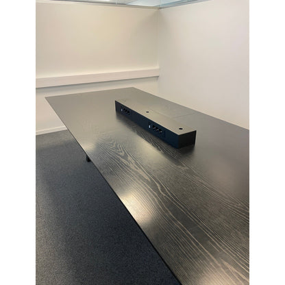 VX møtebord fra Horreds, sortbeiset eik, 280x120 cm