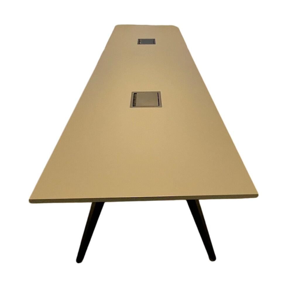 Møtebord fra Aarsland, grå laminat, 300x90 cm