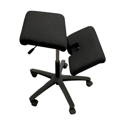 Wing balansestol fra Stokke Varier, sort