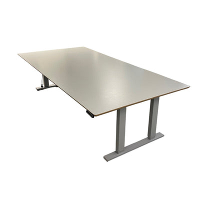 Møtebord fra Linak med el/hev senk, grått, 240x120 cm
