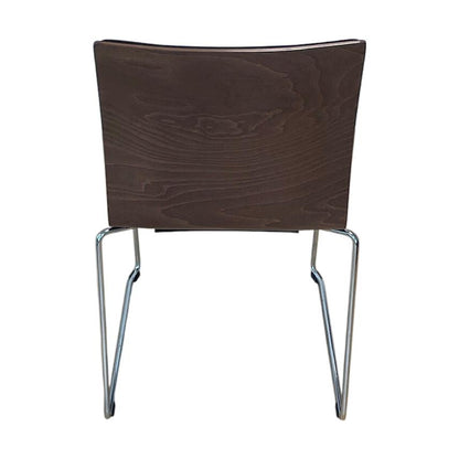 Fox møteromsstol fra Brunner, stablebar