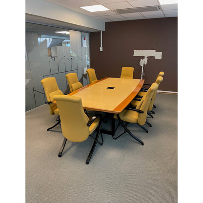 Møtebord i lakkert tre, beige, 260x130 cm