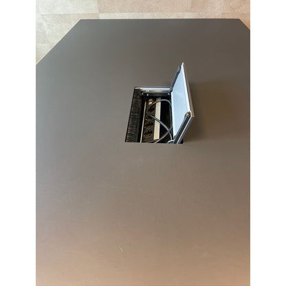 Kvart møtebord fra Fora Form, svart laminat, 240x120 cm